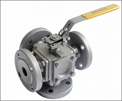 Four way flanged ball valve